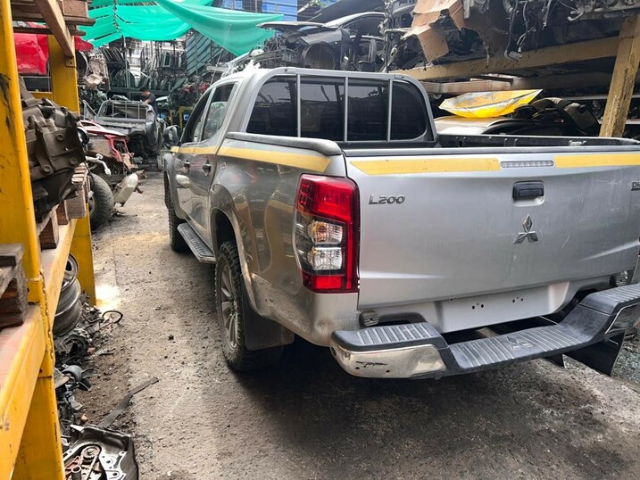  Mitsubishi L200 2019    EN DESARME